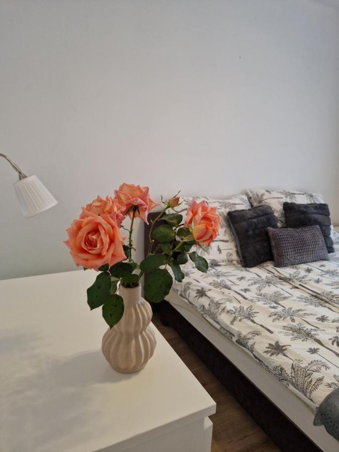 Balaton Apartman Fuered Balatonfured Ngoại thất bức ảnh