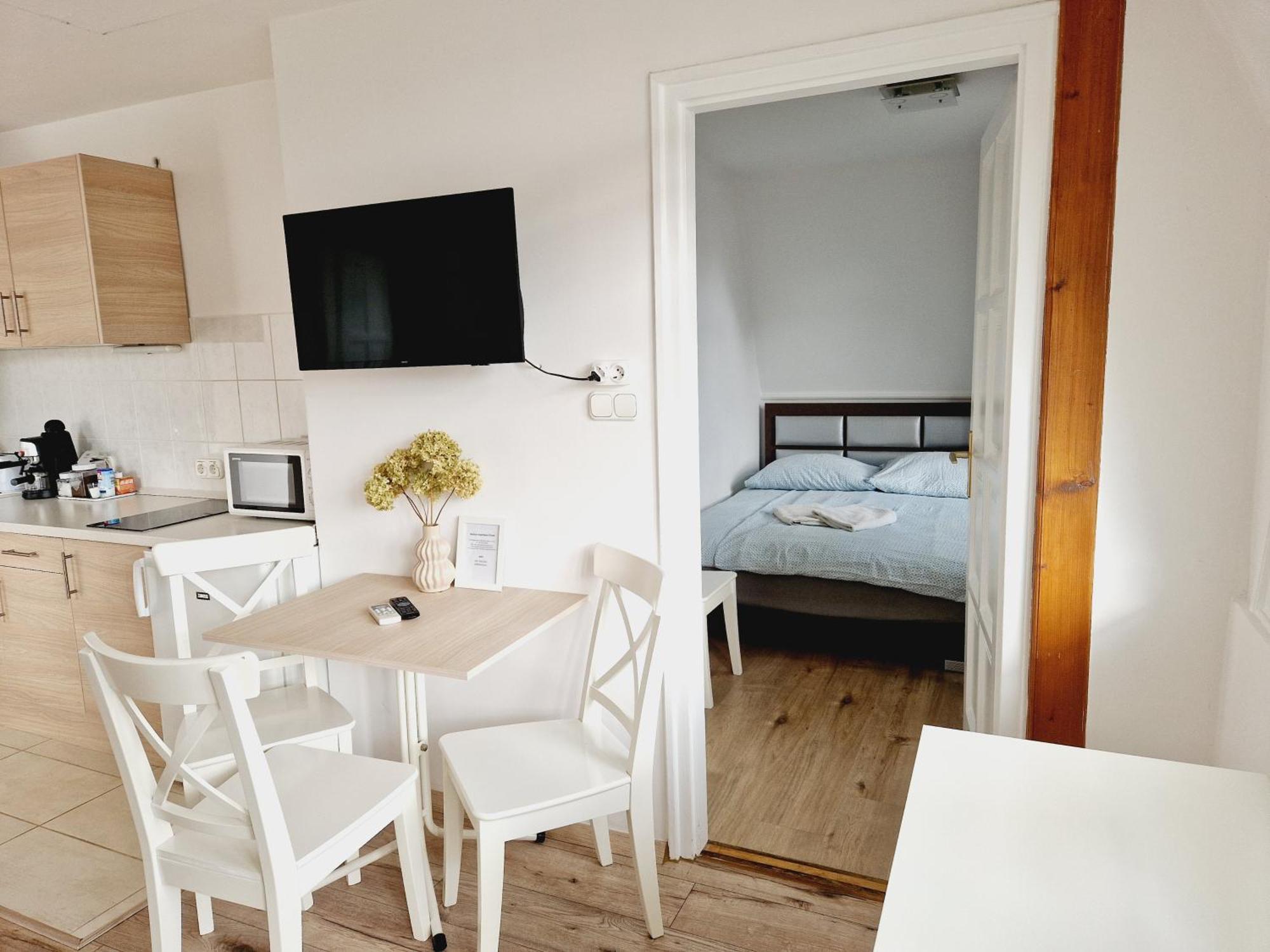 Balaton Apartman Fuered Balatonfured Ngoại thất bức ảnh