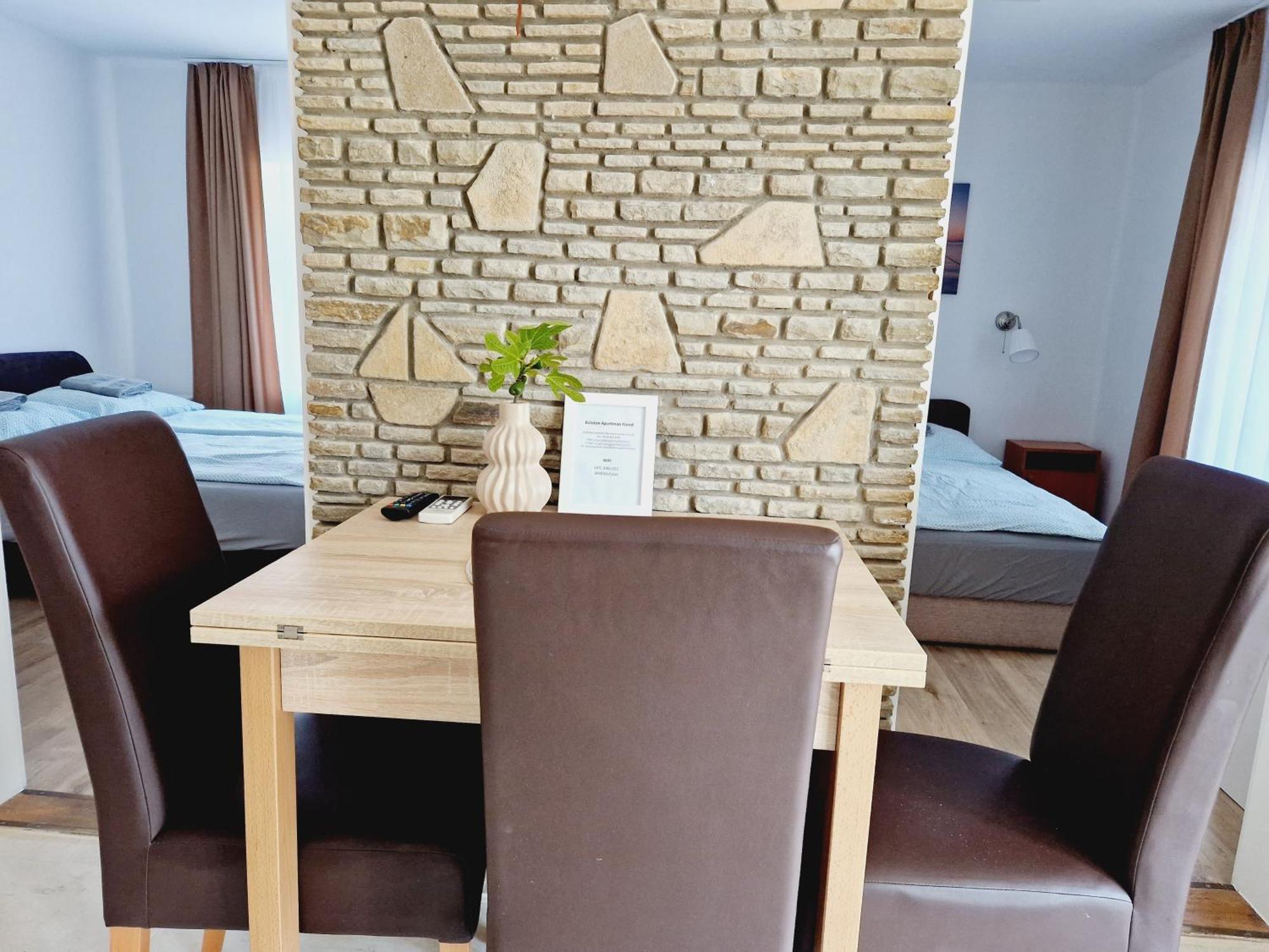 Balaton Apartman Fuered Balatonfured Ngoại thất bức ảnh